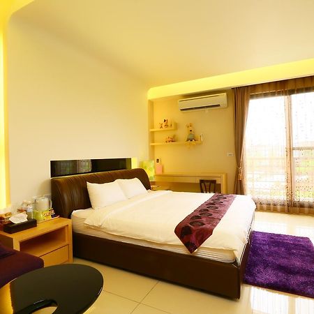 דונגשאן Sakura Love River Bed And Breakfast מראה חיצוני תמונה