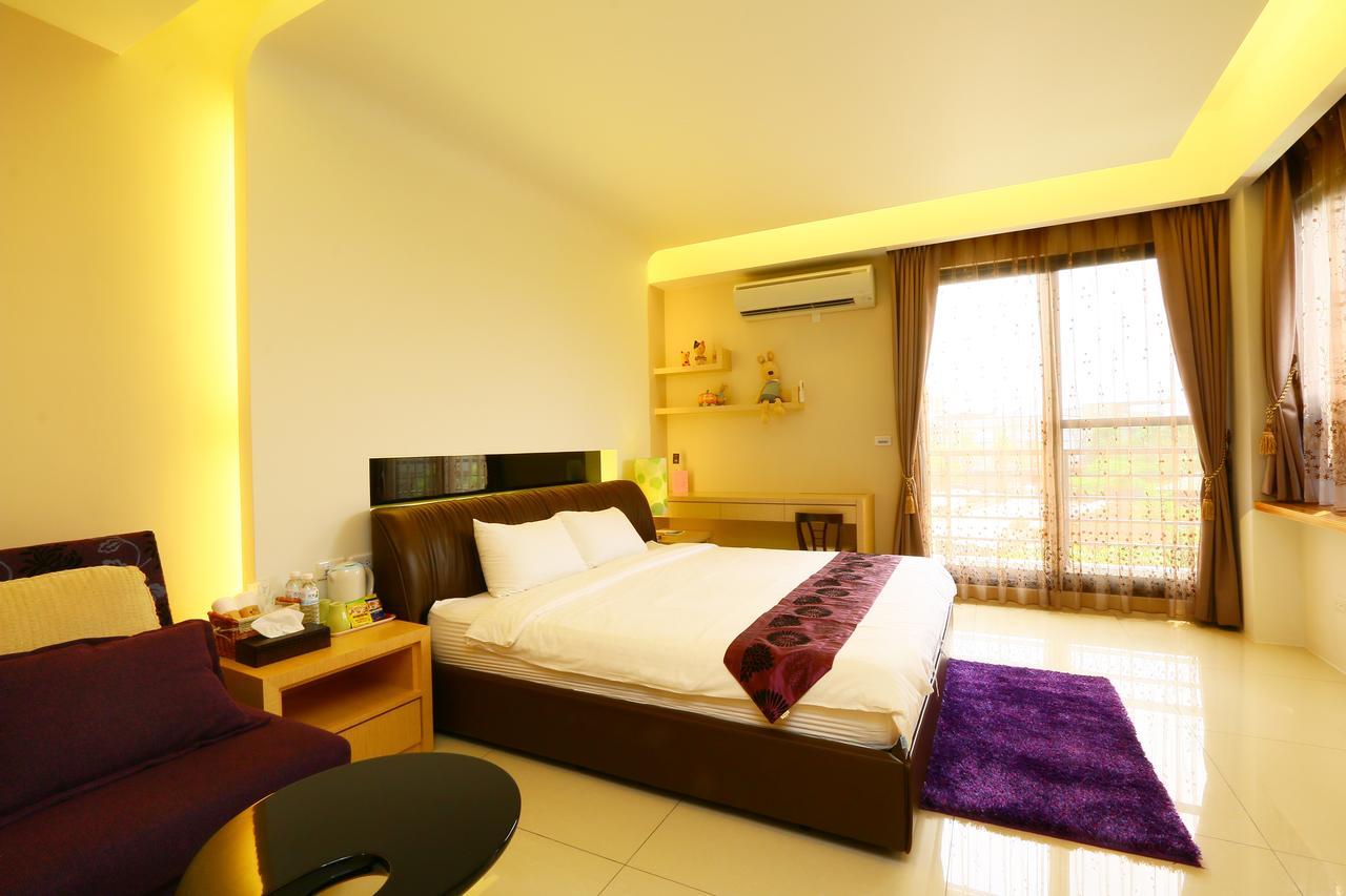 דונגשאן Sakura Love River Bed And Breakfast מראה חיצוני תמונה