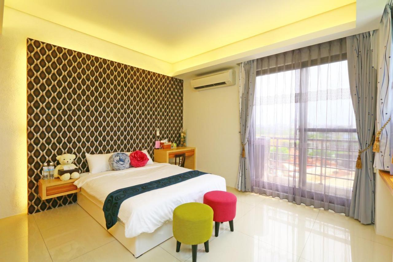 דונגשאן Sakura Love River Bed And Breakfast מראה חיצוני תמונה