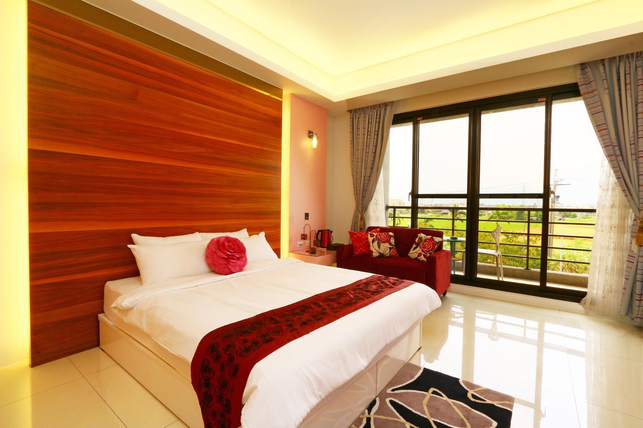 דונגשאן Sakura Love River Bed And Breakfast מראה חיצוני תמונה