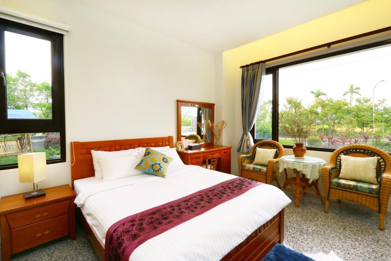 דונגשאן Sakura Love River Bed And Breakfast מראה חיצוני תמונה