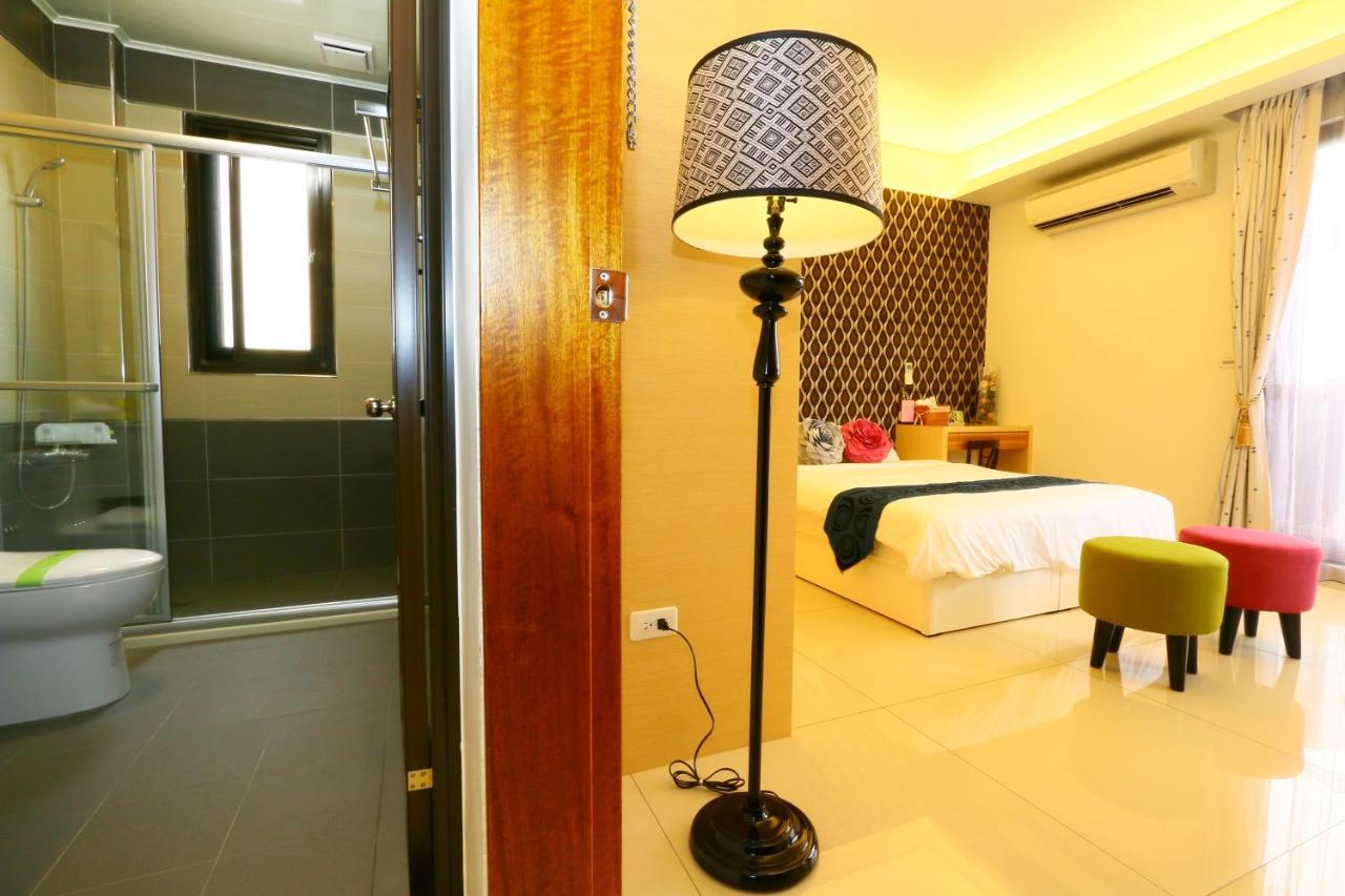 דונגשאן Sakura Love River Bed And Breakfast מראה חיצוני תמונה