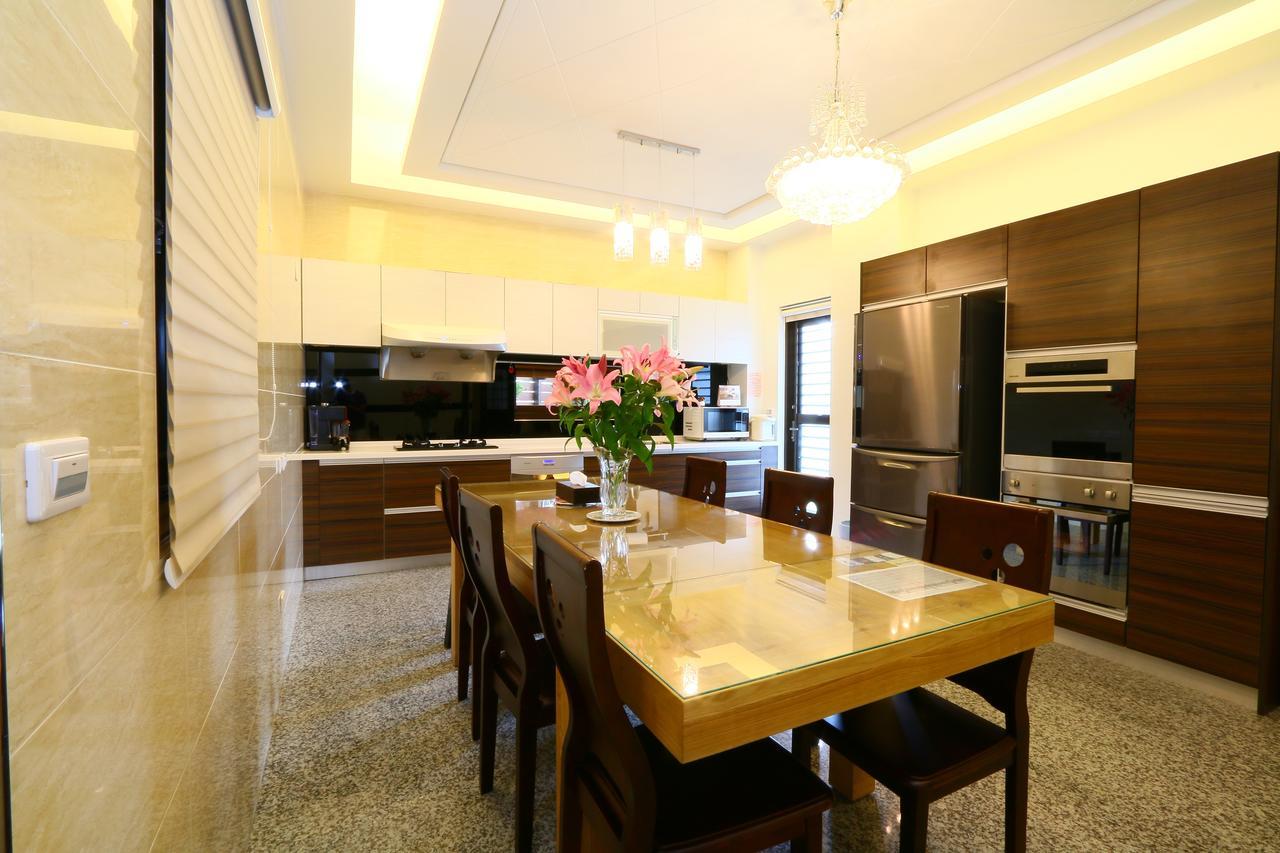 דונגשאן Sakura Love River Bed And Breakfast מראה חיצוני תמונה